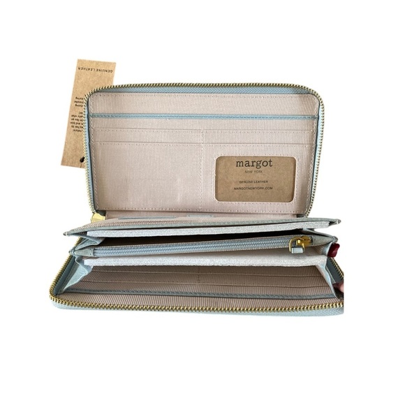 Margot New York Patty Envelope Leather Wristlet Strap Wallet NWT Light Blue - Picture 6 of 8